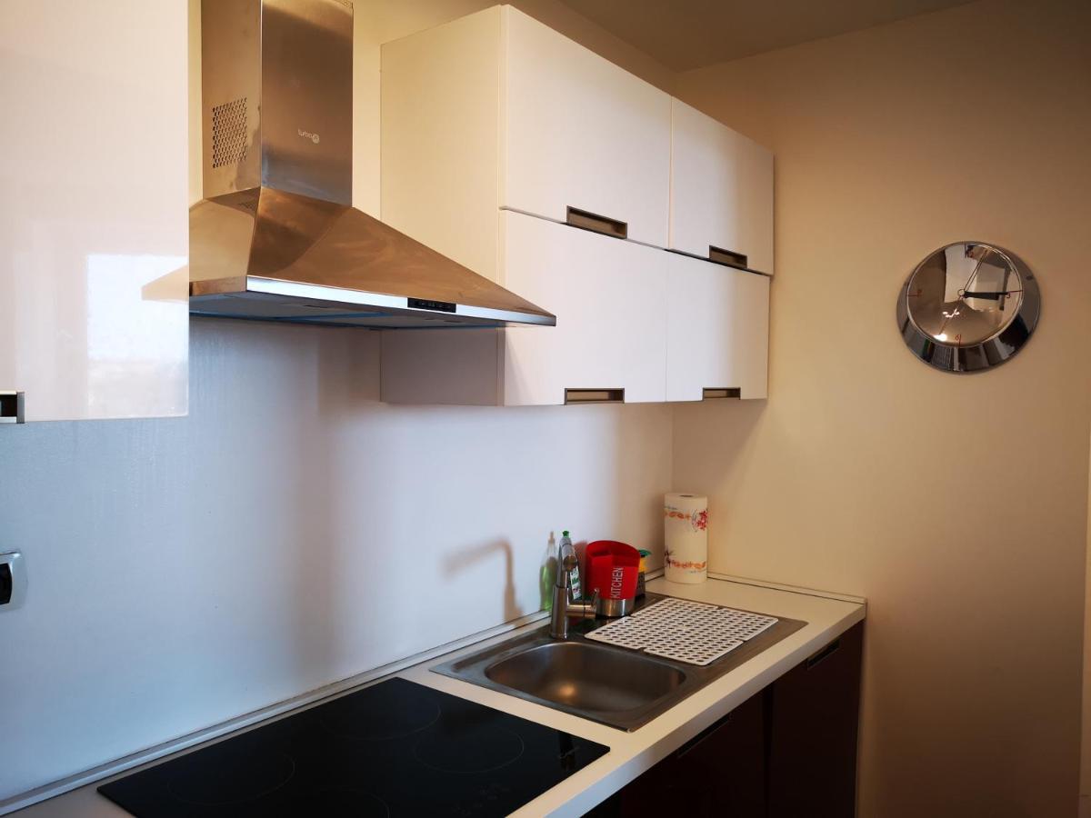 Suite Lambruschini Central With Top City View - Free Covered Parking 热那亚 外观 照片