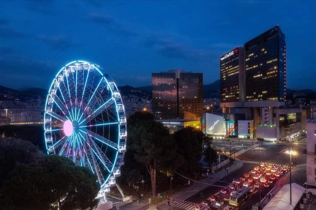 Suite Lambruschini Central With Top City View - Free Covered Parking 热那亚 外观 照片